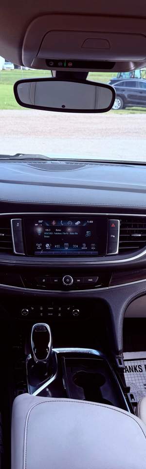 2019 Buick Enclave photo 14