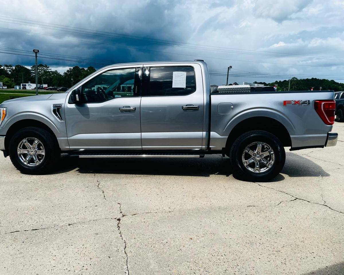 2021 Ford F-150 XLT, photo 10 of 30