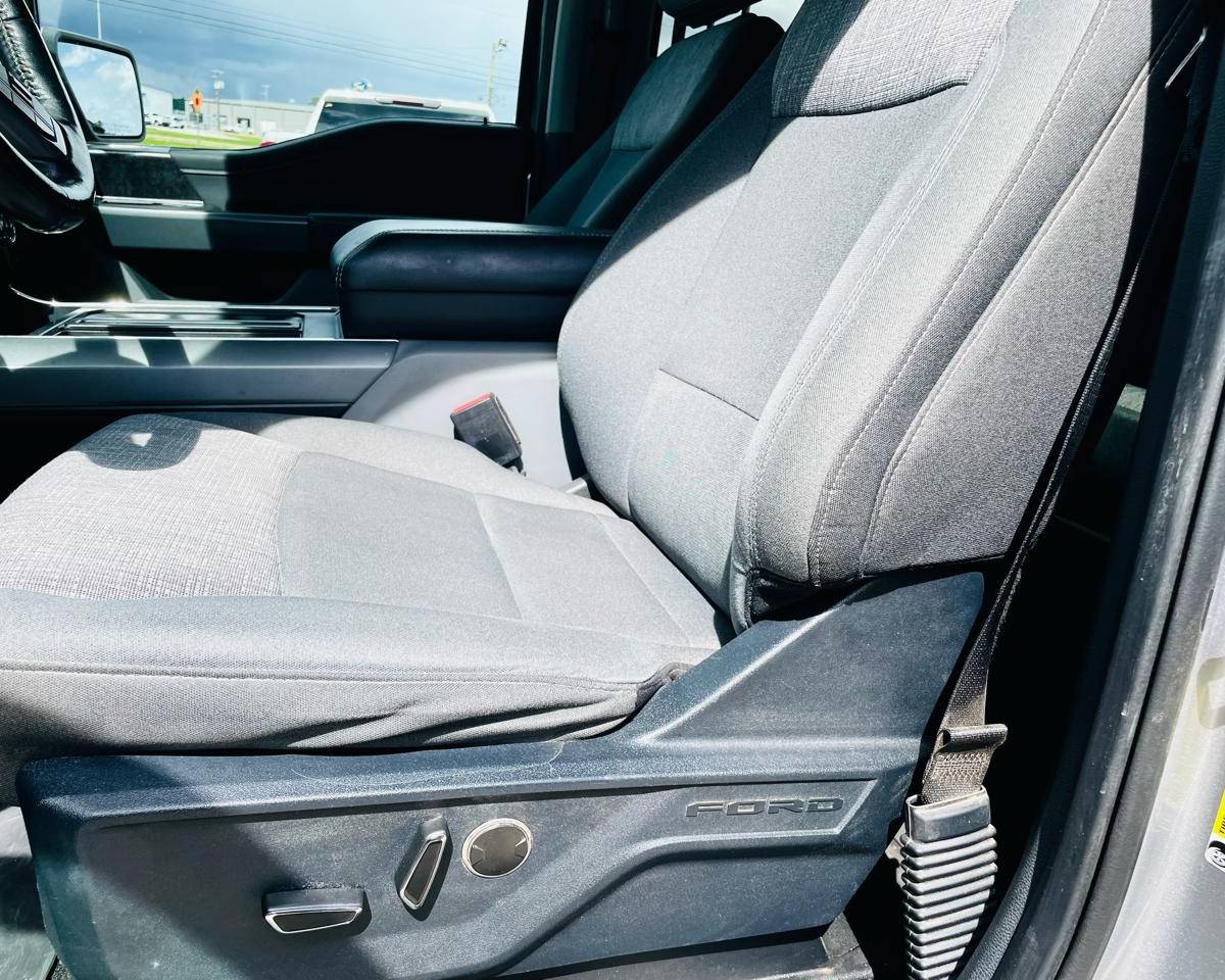 2021 Ford F-150 XLT, photo 15 of 30
