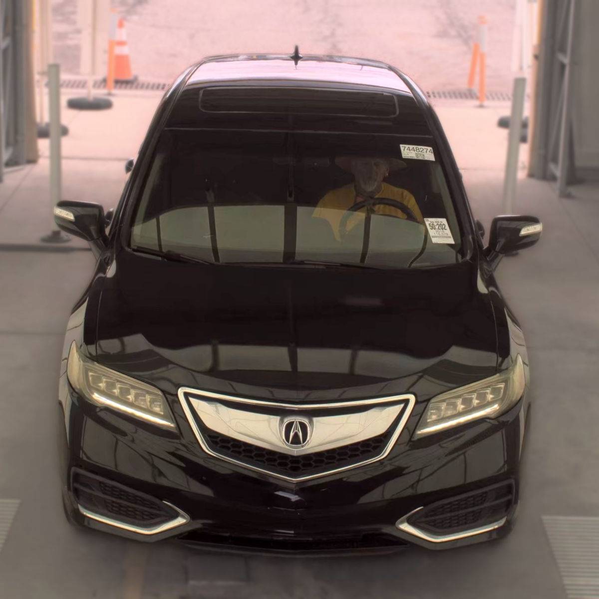 2016 Acura RDX Technology Package, photo 2 of 34
