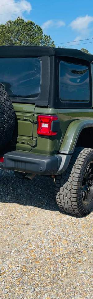 2021 Jeep Wrangler photo 7