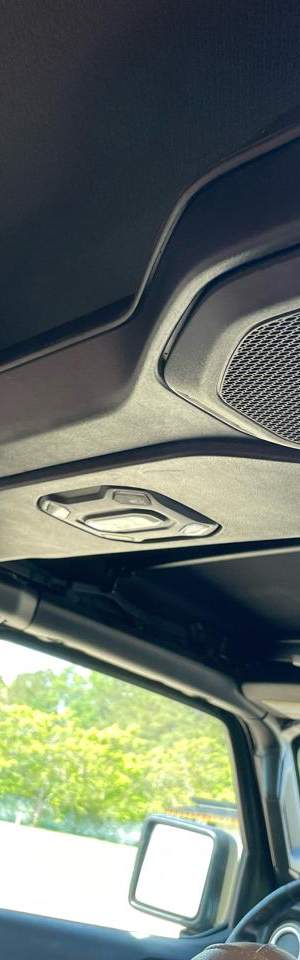 2021 Jeep Wrangler photo 18