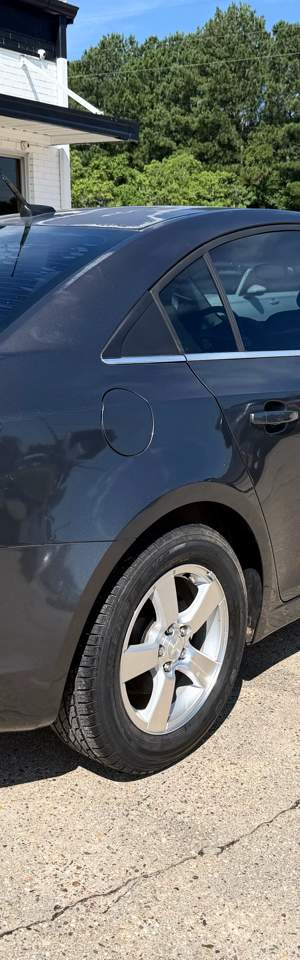 2013 Chevrolet Cruze photo 4
